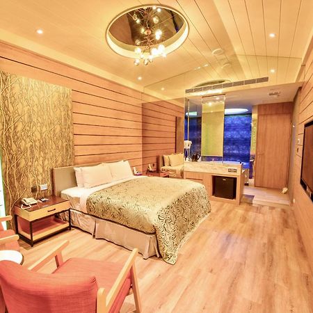 Luv U Motel Cao Hùng Ngoại thất bức ảnh